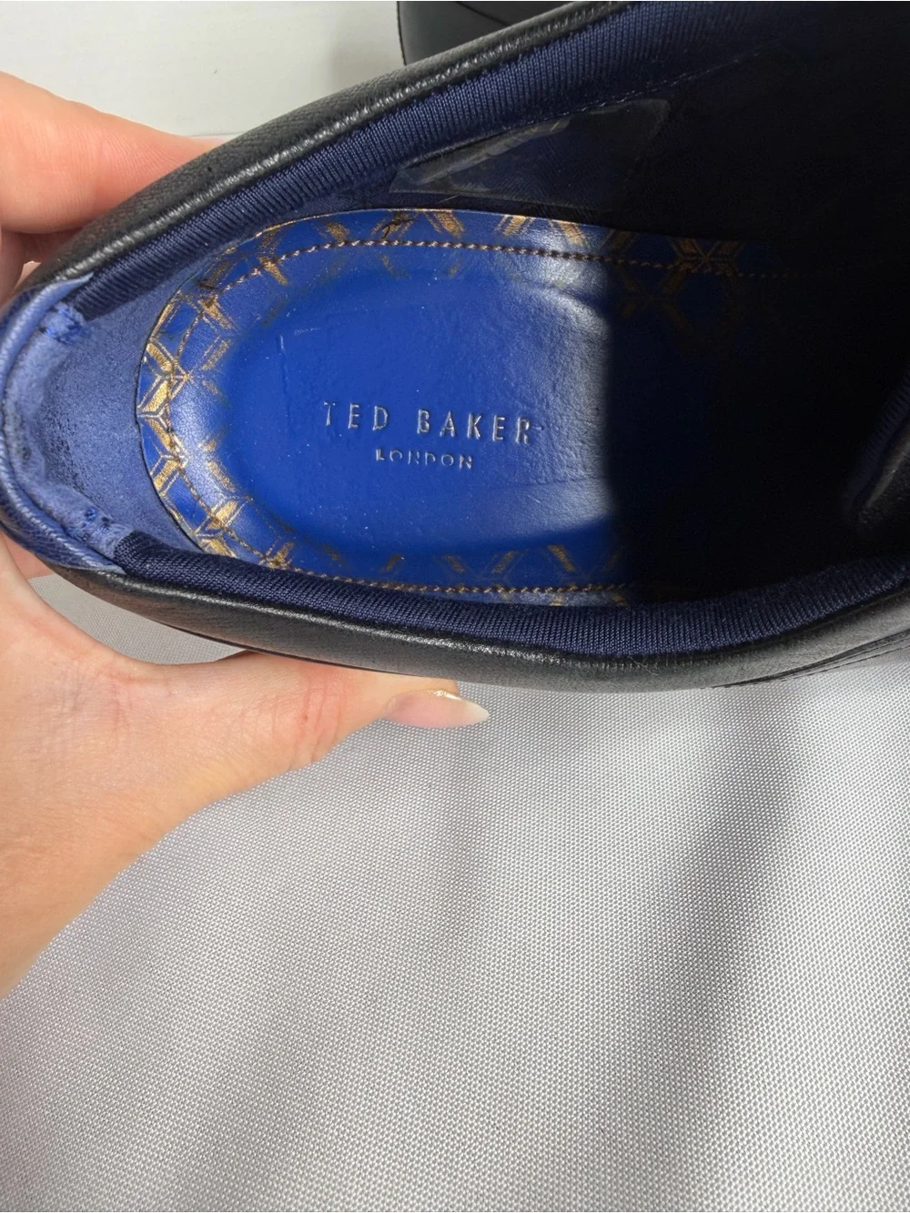 Ted Baker Murain Black Leather Cap-Toe Oxford Shoes. Size 10.